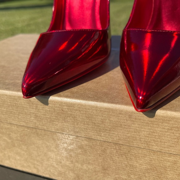 New Christian Louboutin So Kate Psychic Red Heels - Picture 9 of 10